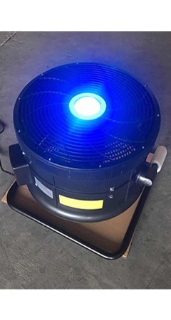 Ventilateur avec une option à LED pour un meilleure éclairage.